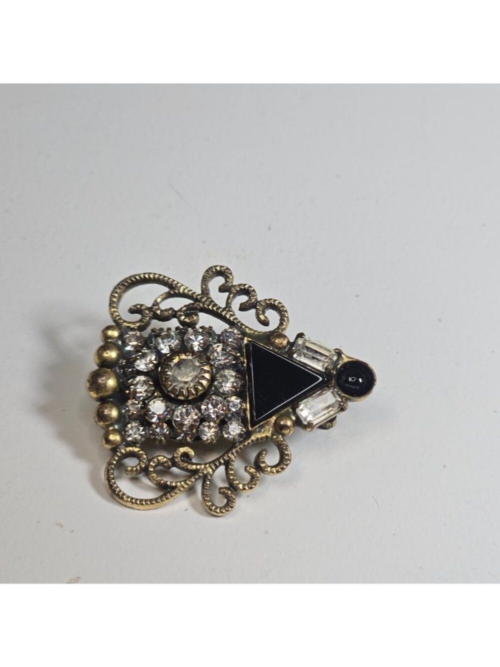 Vintage Mary DeMarco Gothic Revival Black Onyx Style Glass Statement Brooch - Picture 7 of 12